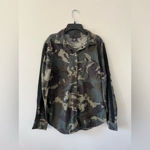 Long-Sleeve Shirt